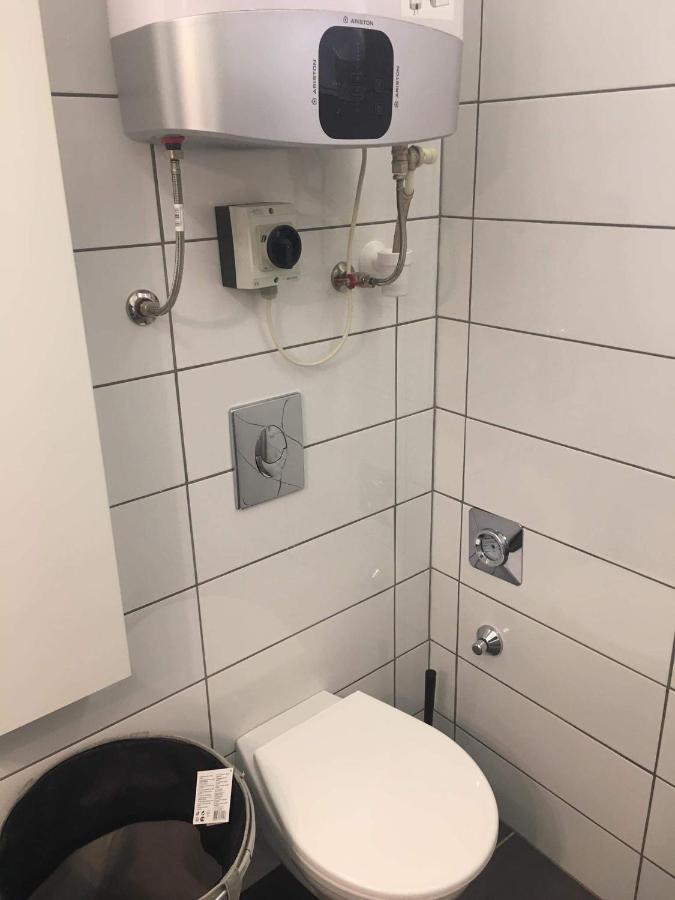 Cuki Apartmanok Dombóvár 外观 照片