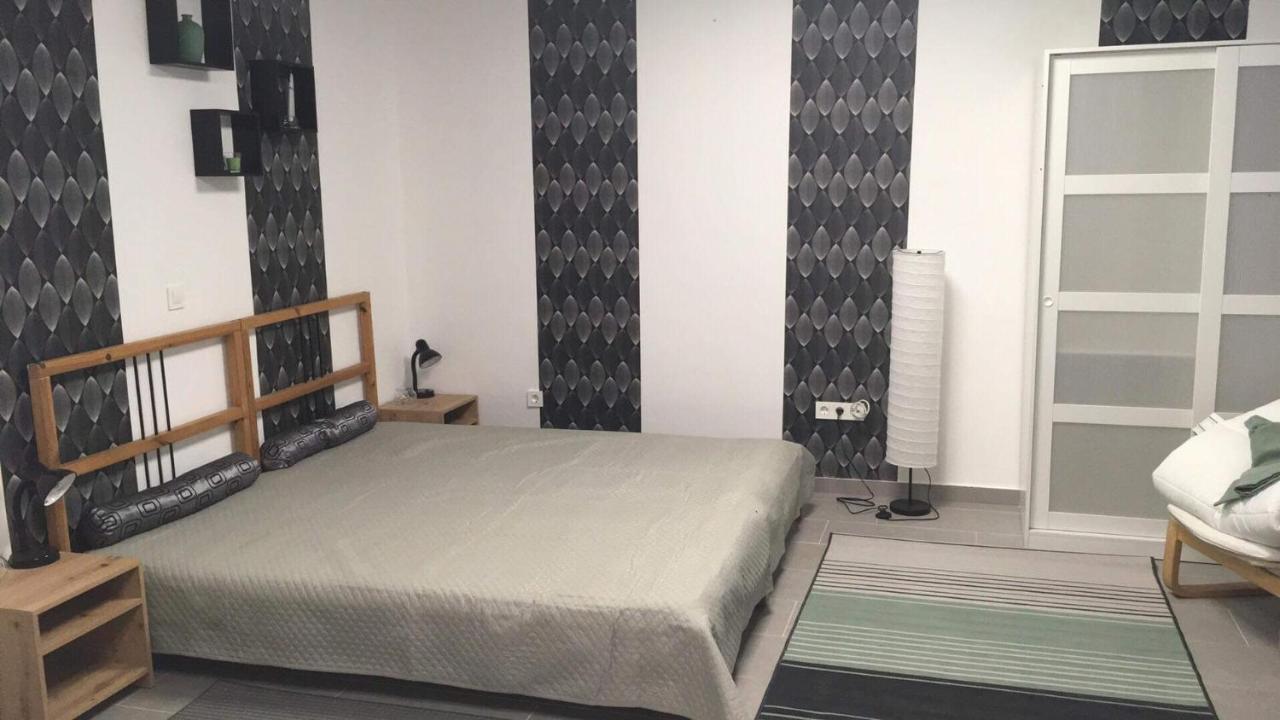 Cuki Apartmanok Dombóvár 外观 照片